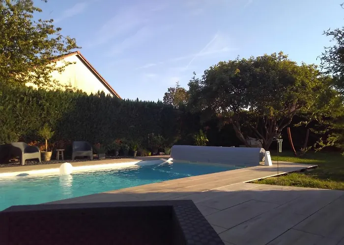 Lovebirds Prázdninový dům