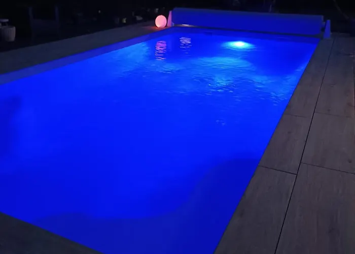 Prázdninový dům Lovebirds